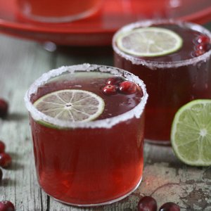 Cranberry Lime Sparkler