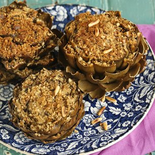 Artichokes Stuffed with a Parsley Pesto Crumb